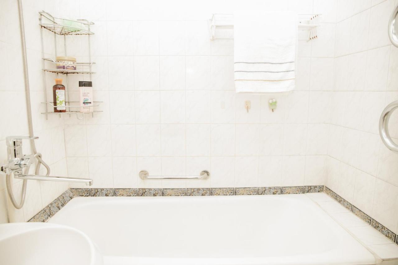 ReliableHouse квартира в самом центре города Apartment Алма Ата Екстериор снимка